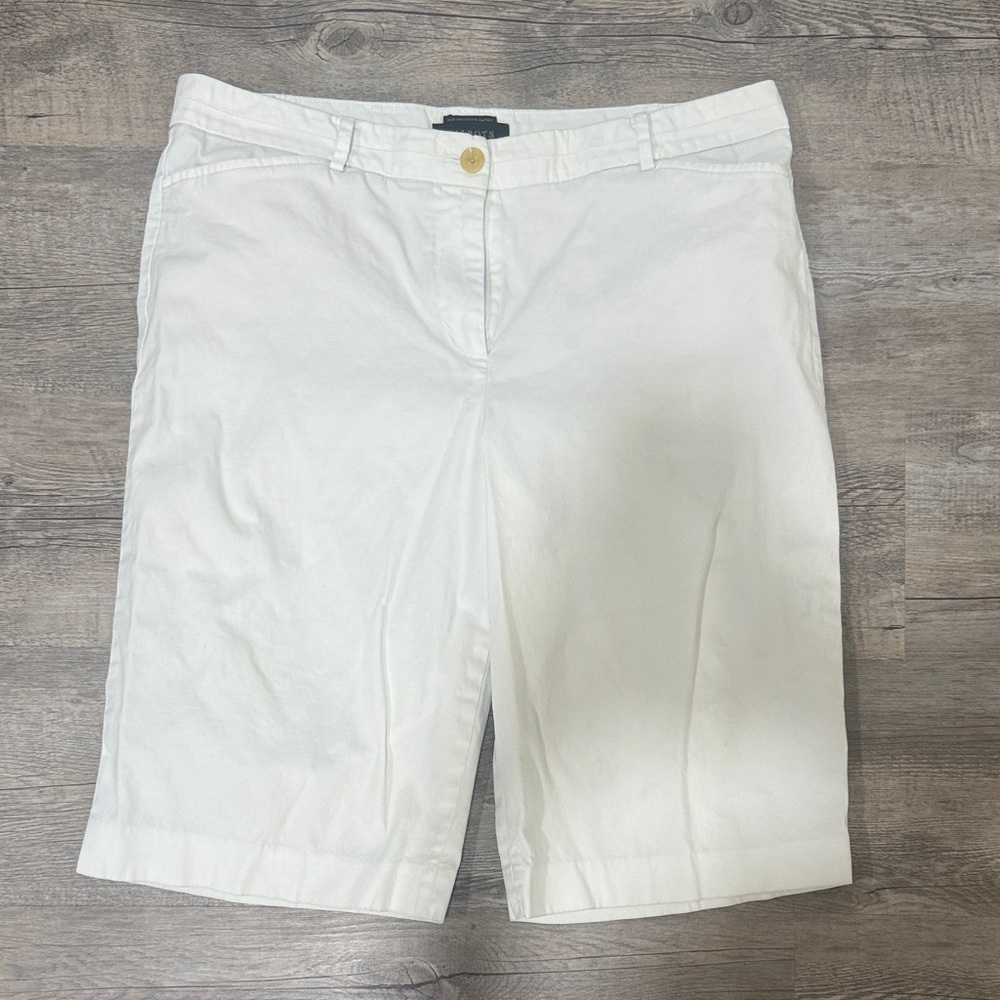 Talbots White Bermuda Shorts with Classic Cut
